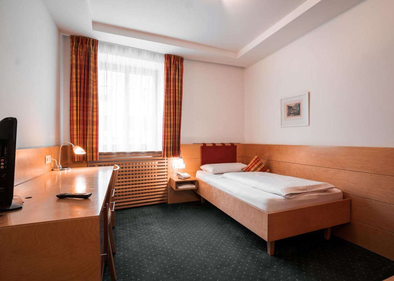 Hotel Figl ***S Bozen Extérieur photo